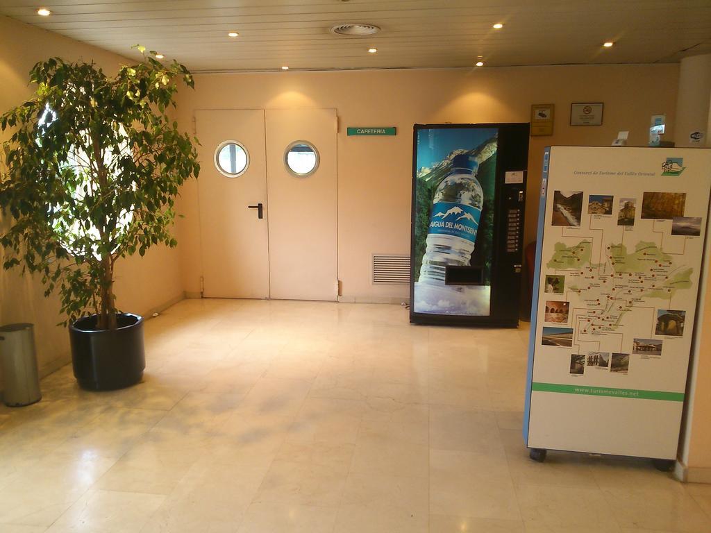 Hotel Montmeló Kültér fotó