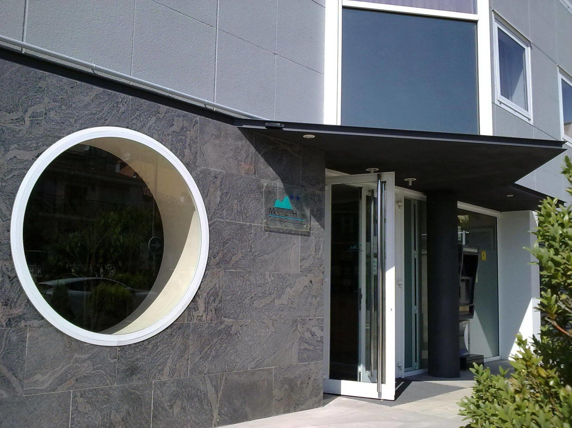 Hotel Montmeló Kültér fotó