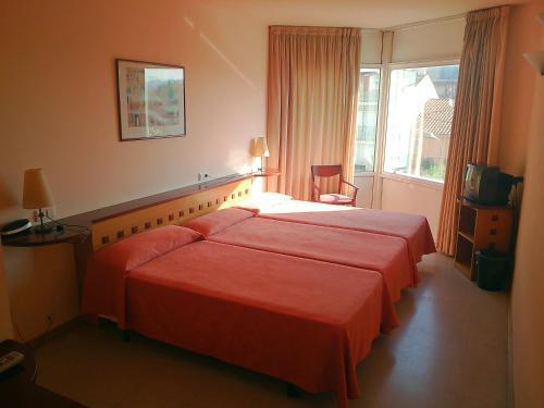Hotel Montmeló Kültér fotó